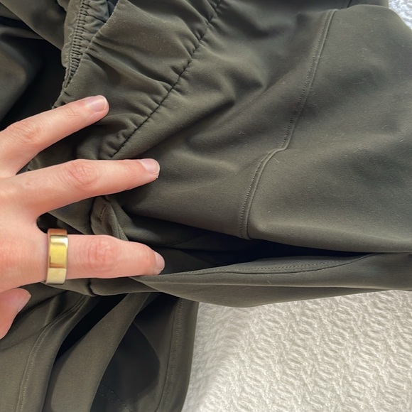 Lululemon Jet Crop Olive Green | 8 - Picture 3 of 5